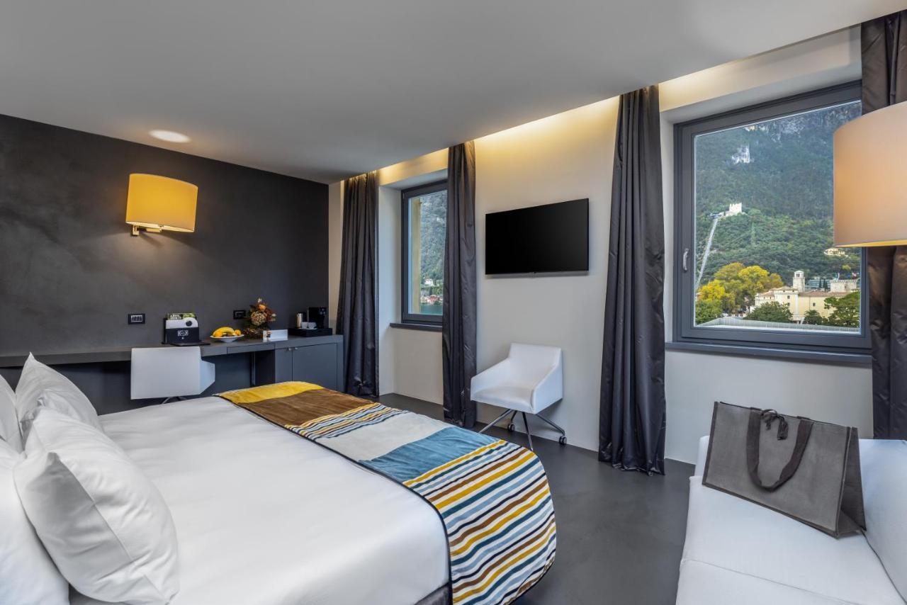Lido Palace - The Leading Hotels Of The World Riva del Garda Eksteriør billede